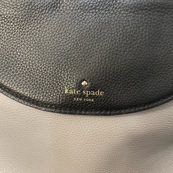 Kate Spade Cobble Hill leather Adrien purse - Picture 8 of 10